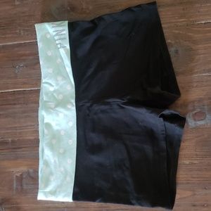 Victoria Secret Pink Yoga shorts size large